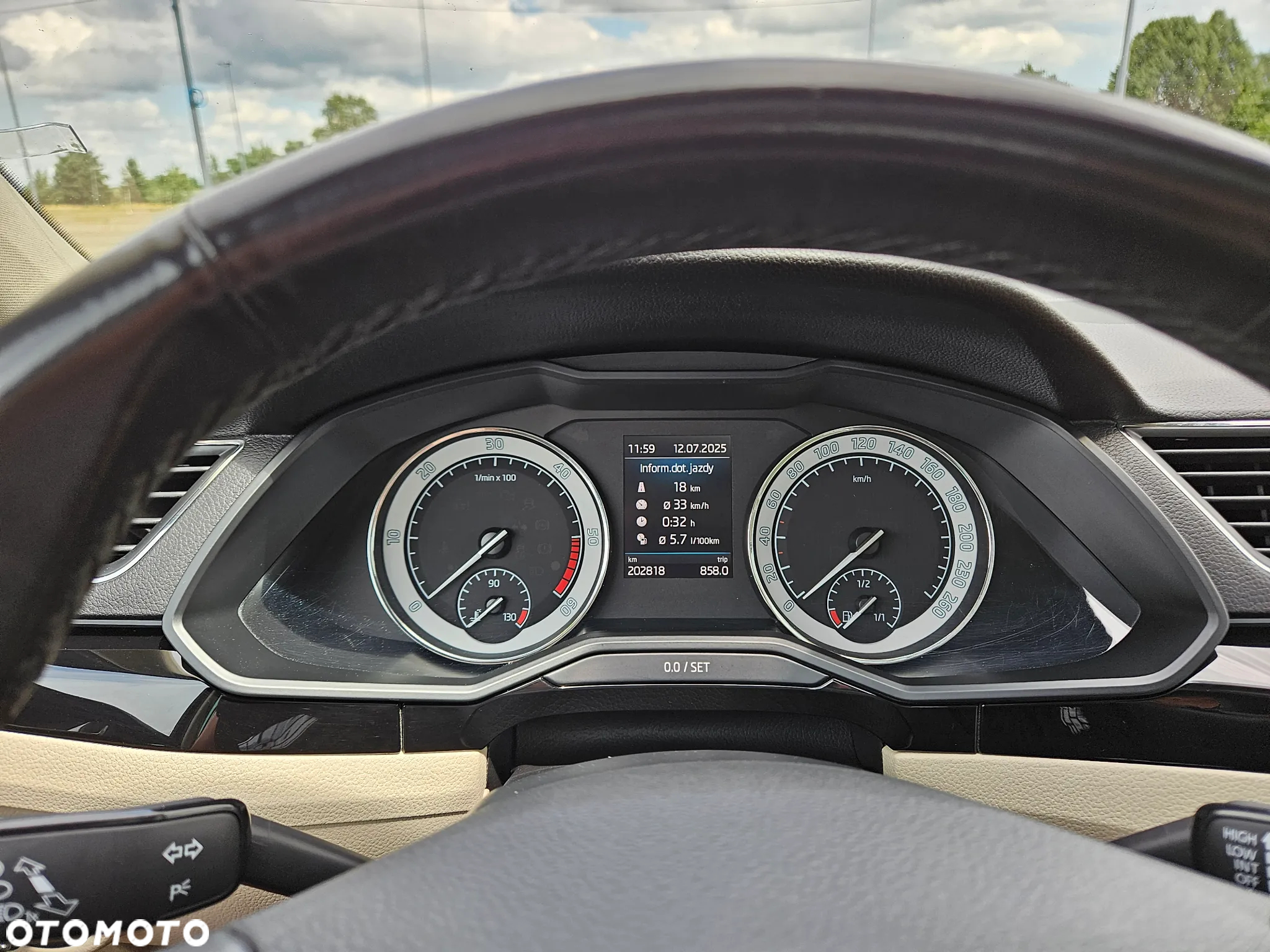Skoda Superb 2.0 TDI L&K - 13