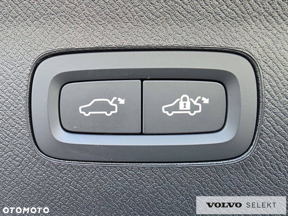 Volvo XC 90 - 20
