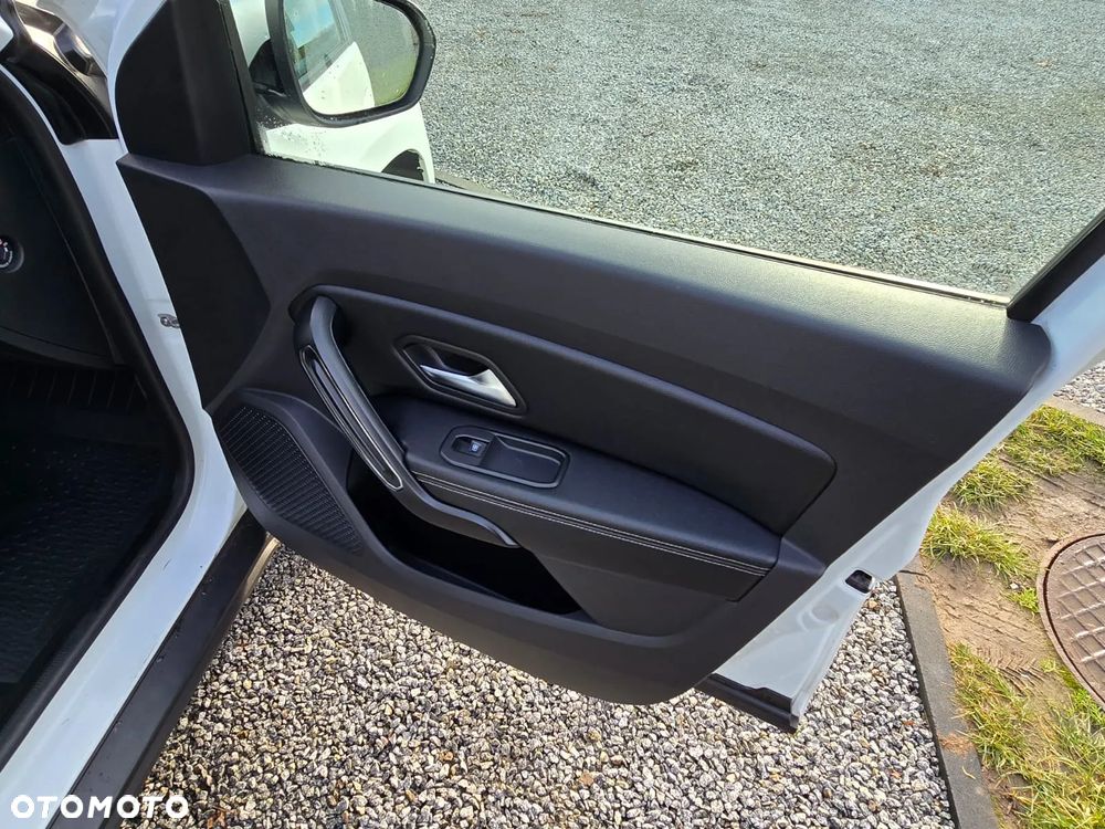 Dacia Duster TCe 130 2WD Sondermodell Extreme - 11