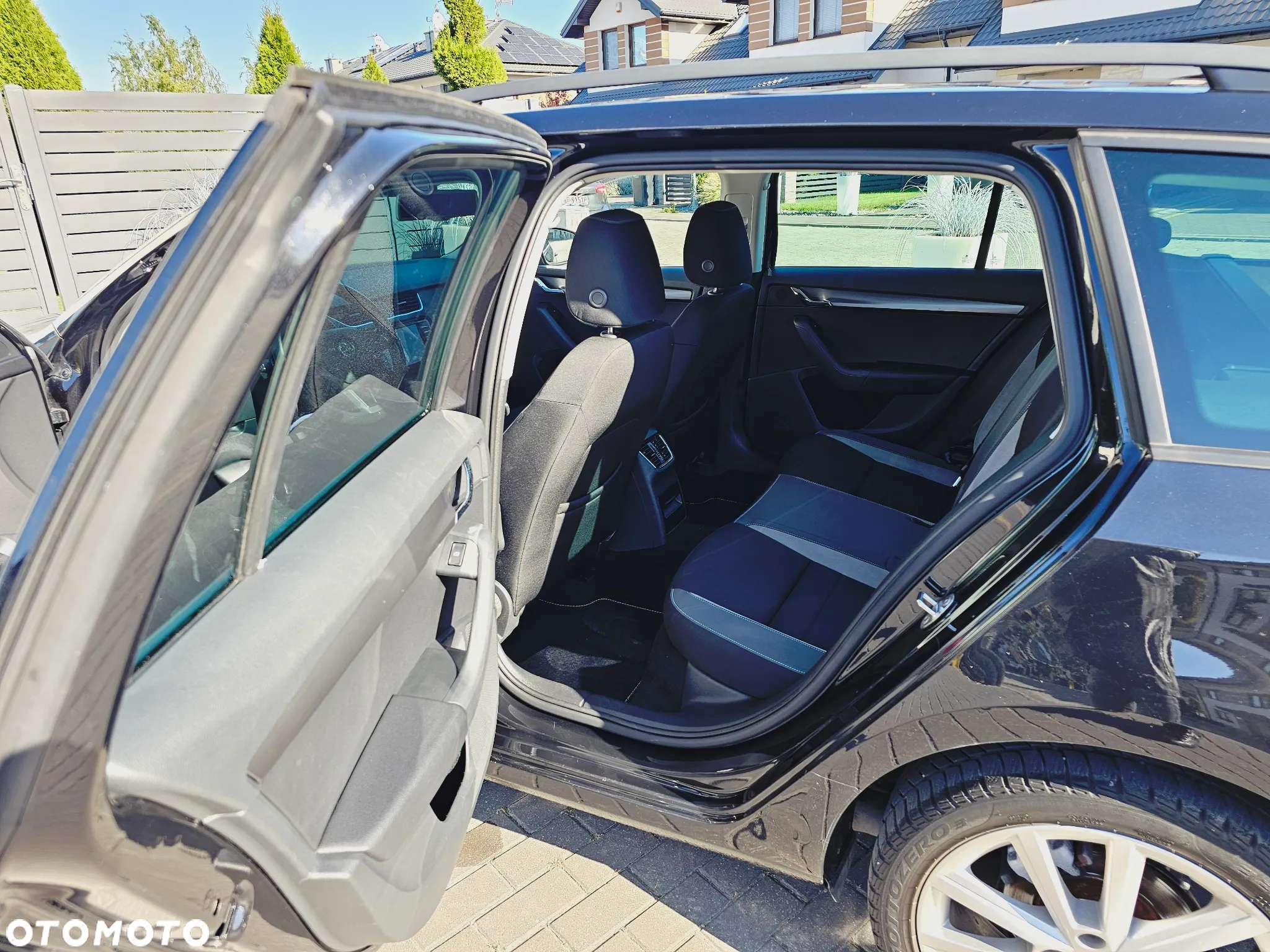 Skoda Octavia Combi 1.6 TDI (Green tec) DSG Joy - 15