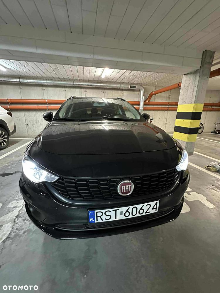 Fiat Tipo 1.4 T-Jet S-Design - 2