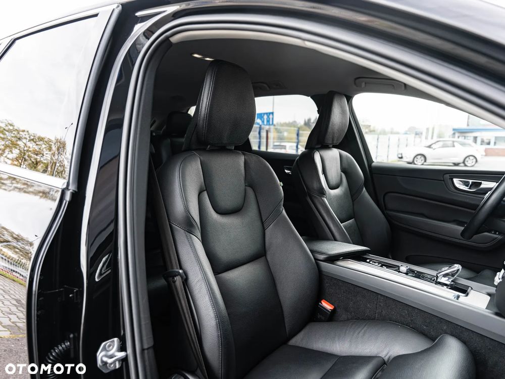 Volvo XC 60 B4 D Geartronic Inscription - 25