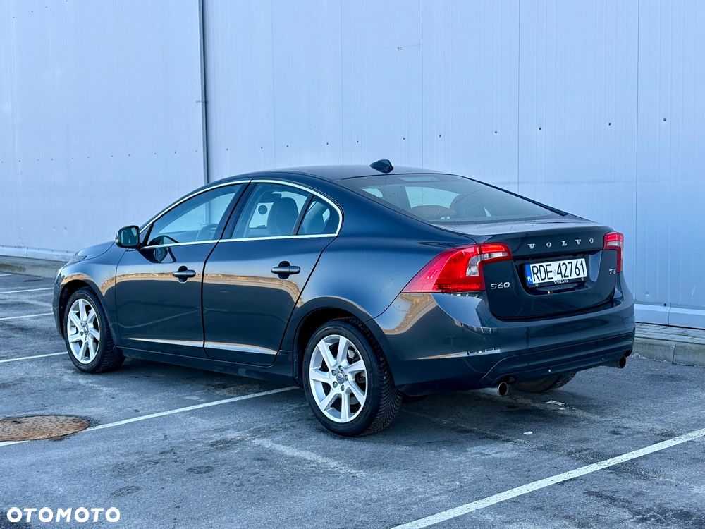 Volvo S60 ver-t3-momentum - 10