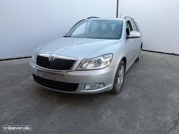 Para Peças Skoda Octavia Ii Combi (1Z5) - 8