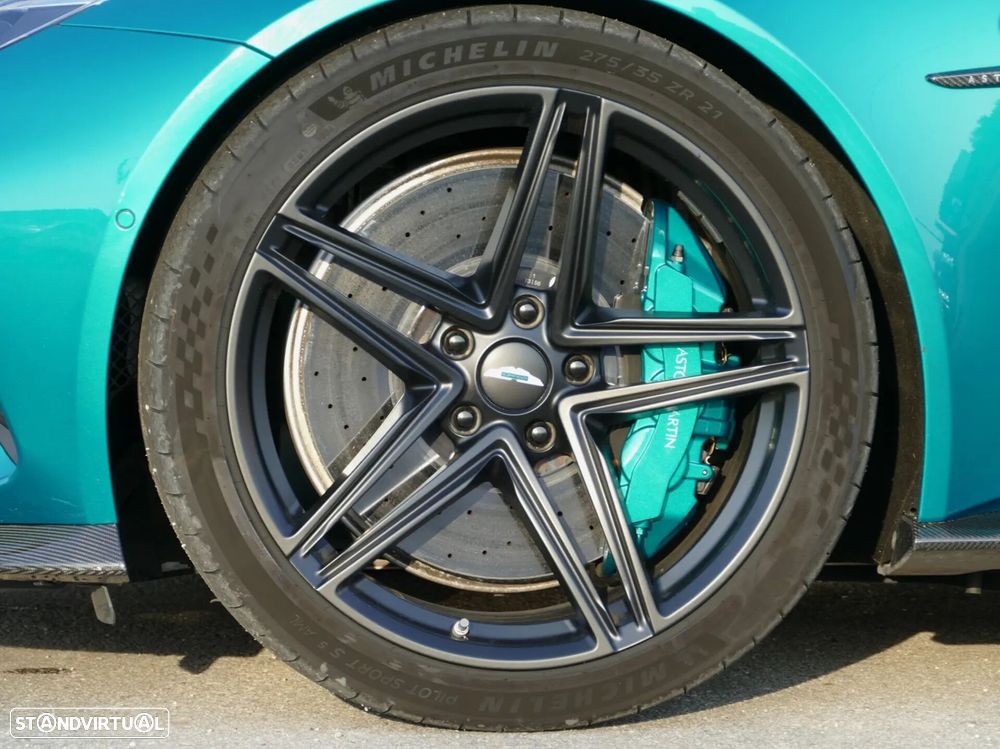 Aston Martin Vantage Coupe V8 - 7
