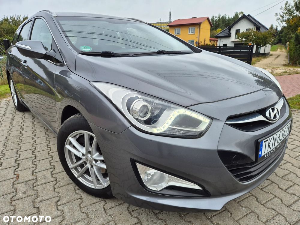 Hyundai i40 i40cw 1.7 CRDi Fifa World Cup Edition