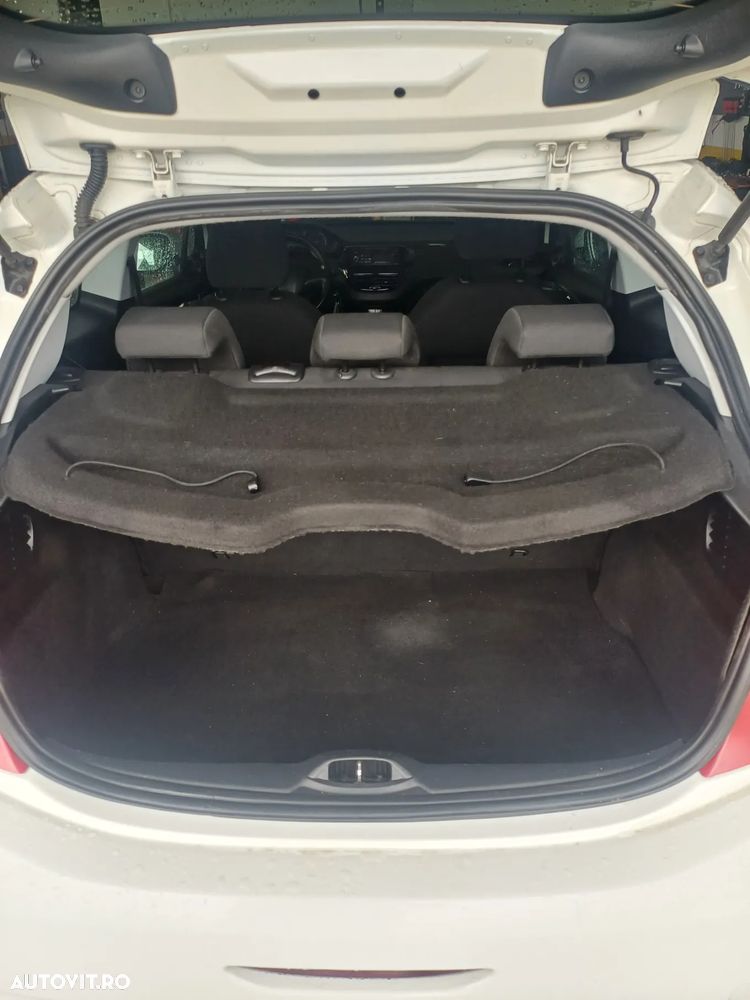 Peugeot 208 HDi 68 Access - 10