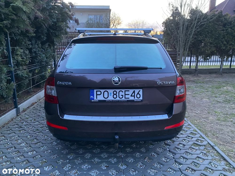 Skoda Octavia 2.0 TDI DSG L&K - 5