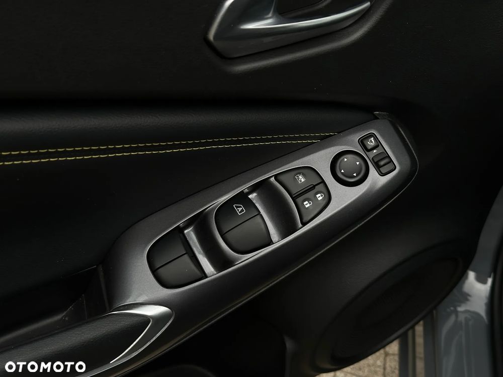 Nissan Juke 1.0 DIG-T Kiiro - 16