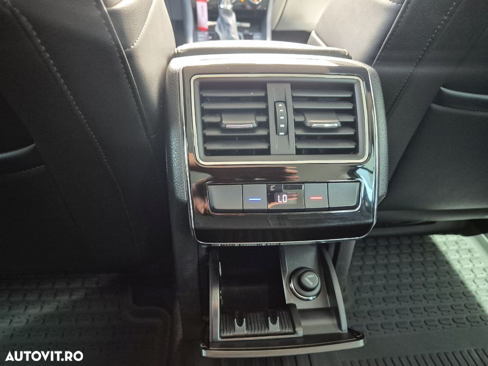 Skoda Superb Combi 2.0 TSI DSG Style - 13