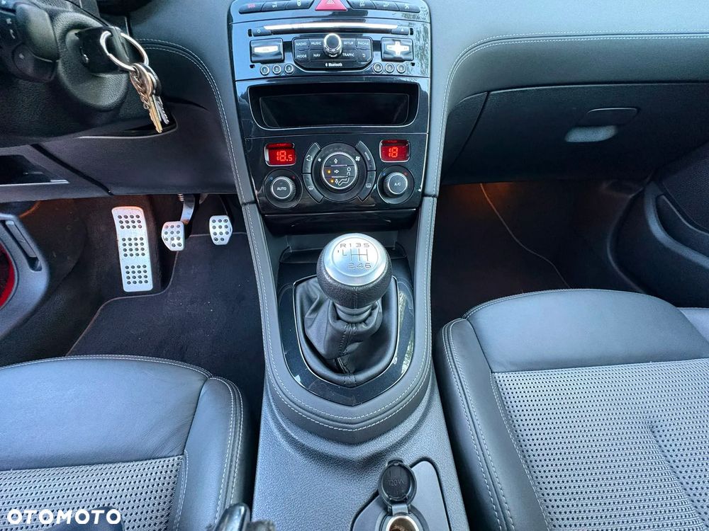 Peugeot RCZ 1.6 THP Magnetic - 2