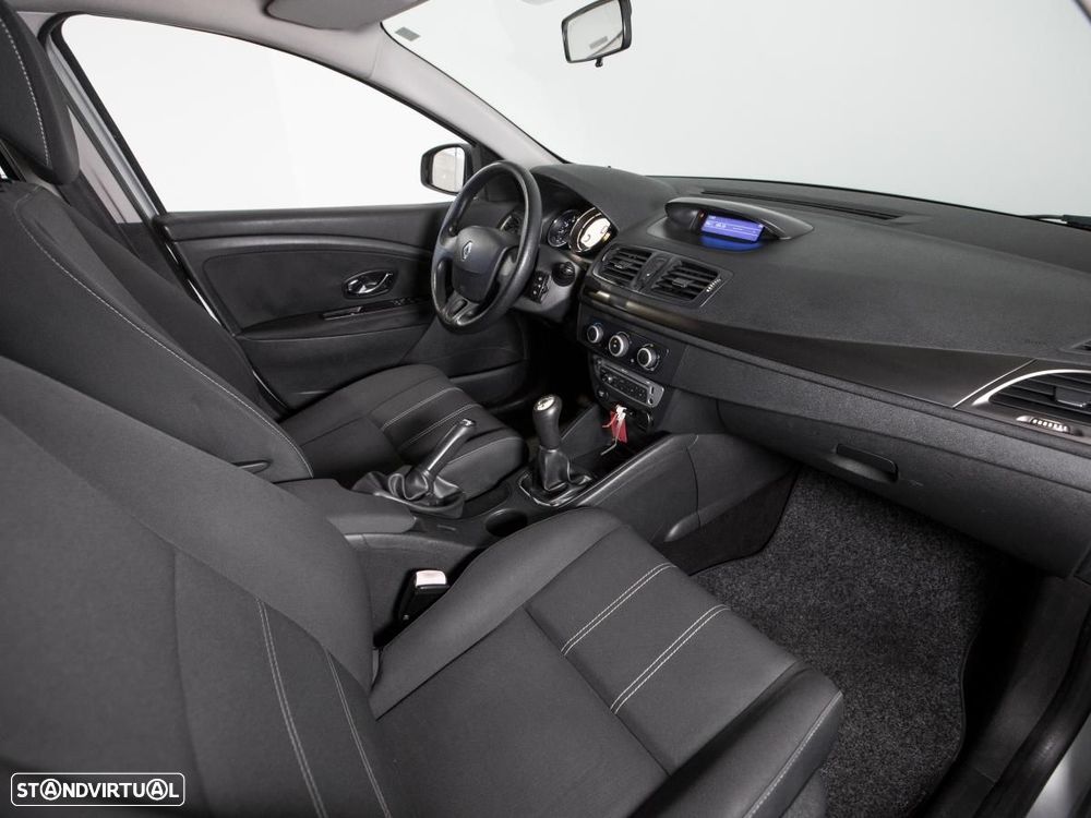 Renault Mégane Sport Tourer - 10