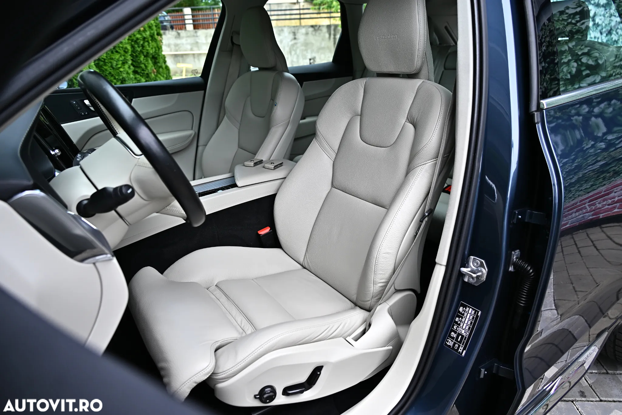 Volvo XC 60 D4 AWD Geartronic Inscription - 17