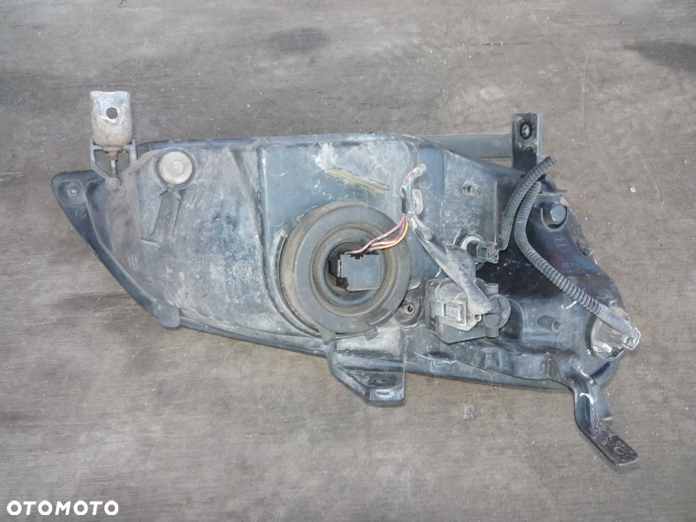 HONDA CIVIC VII SEDAN LAMPA PRZEDNIA LEWA LUB PRAWA - 15
