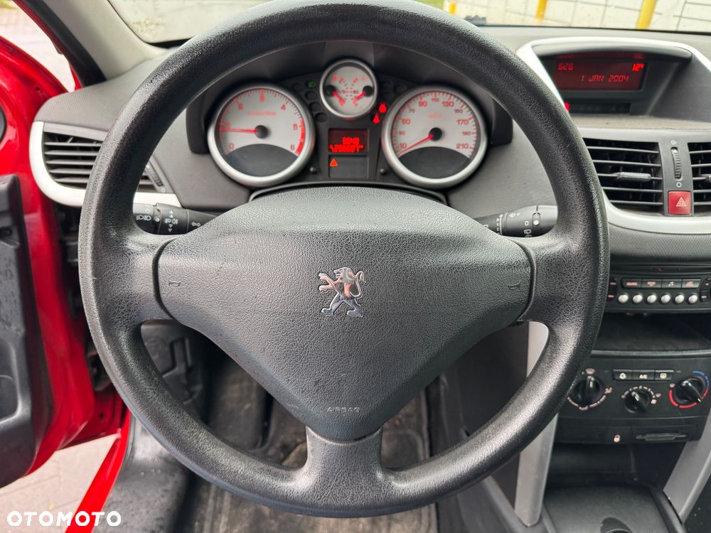 Peugeot 207 1.6 HDi Presence - 10