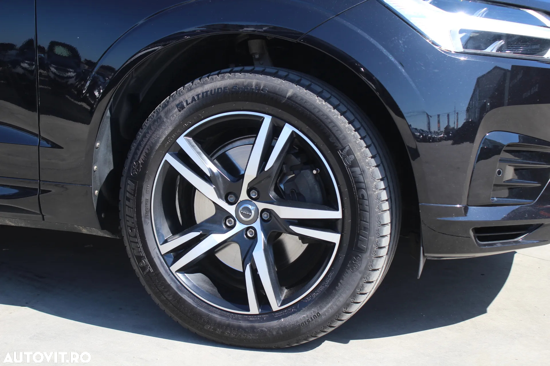 Volvo XC 60 B5 B AWD Geartronic RDesign - 26