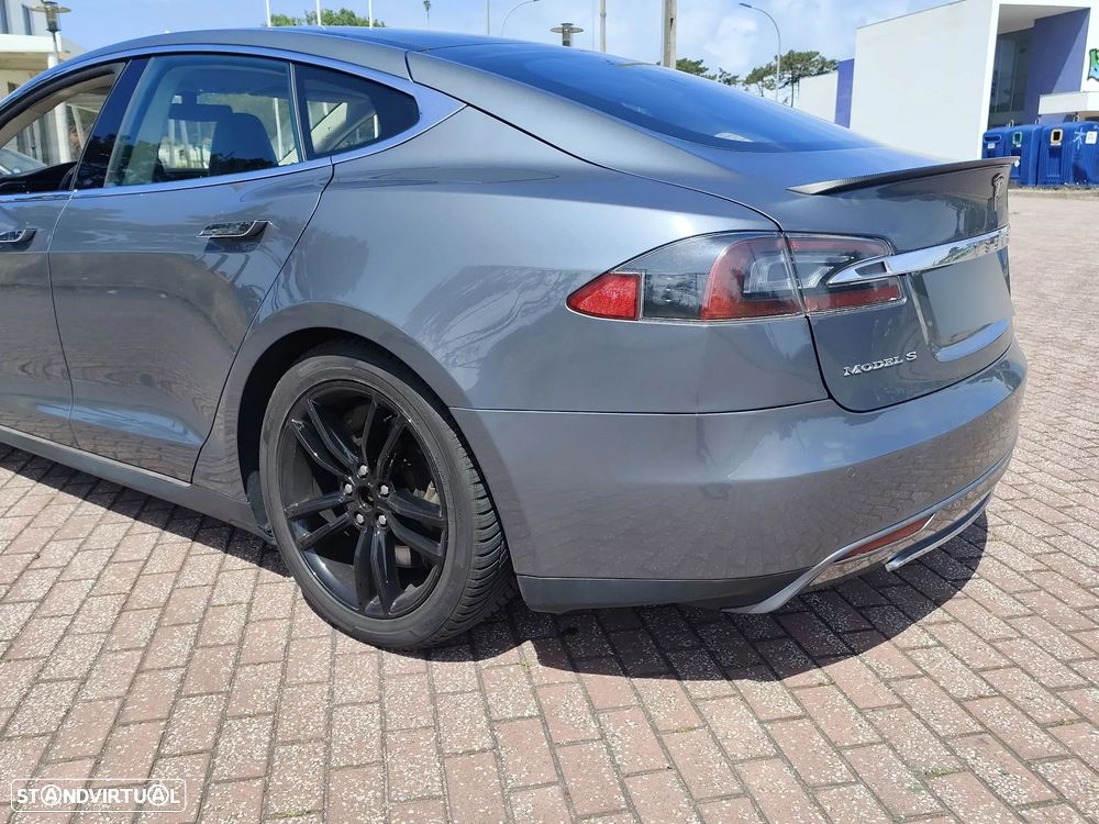 Tesla Model S 85 Perfomance - 5