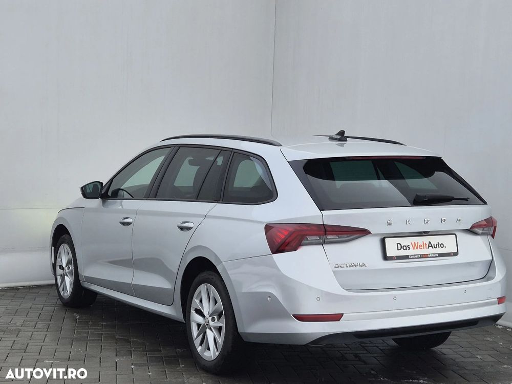 Skoda Octavia 2.0 TDI DSG Style - 3