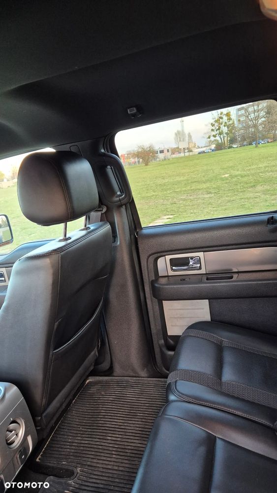 Ford F150 - 8