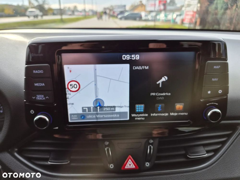 Hyundai i30 1.4 T-GDI Intro Edition - 18