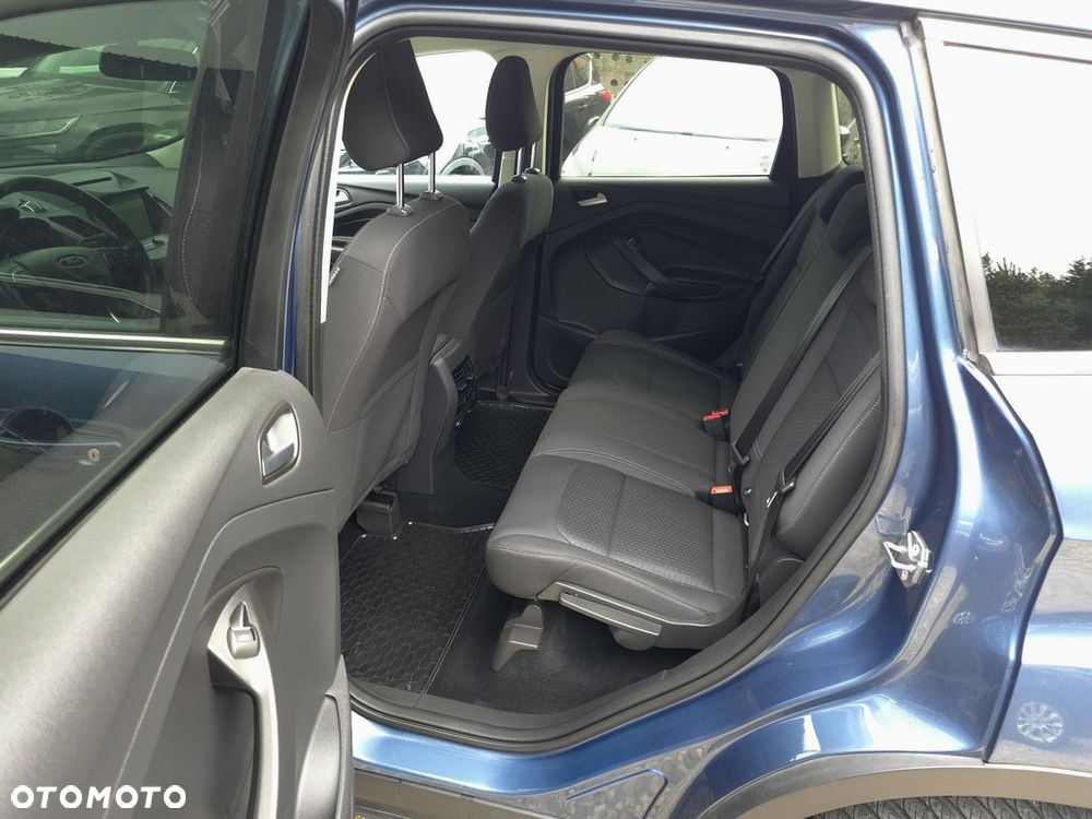 Ford Kuga 2.0 TDCi FWD Titanium - 10