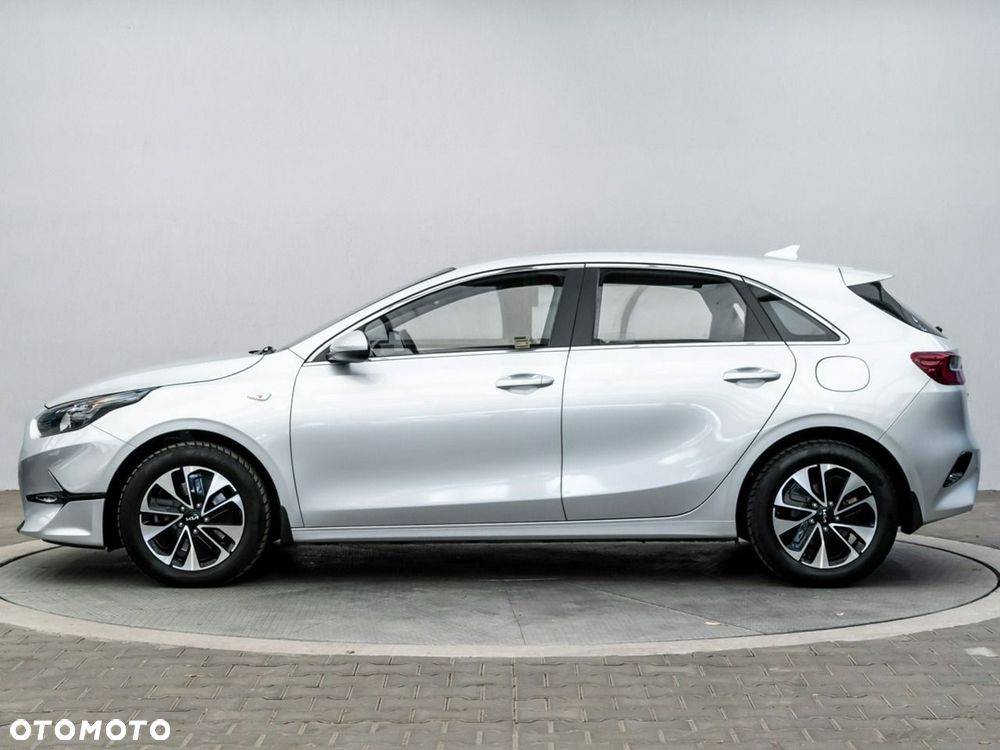 Kia Ceed 1.5 T-GDI M - 6