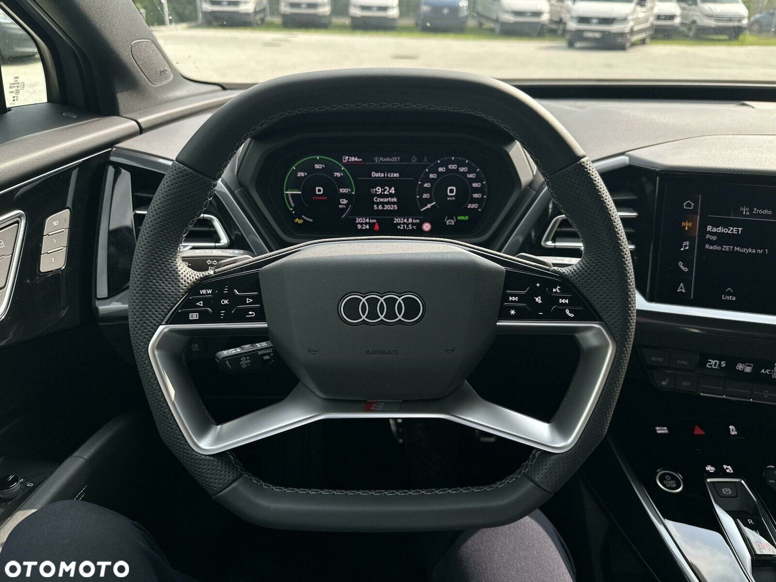 Audi Q4 e-tron - 14