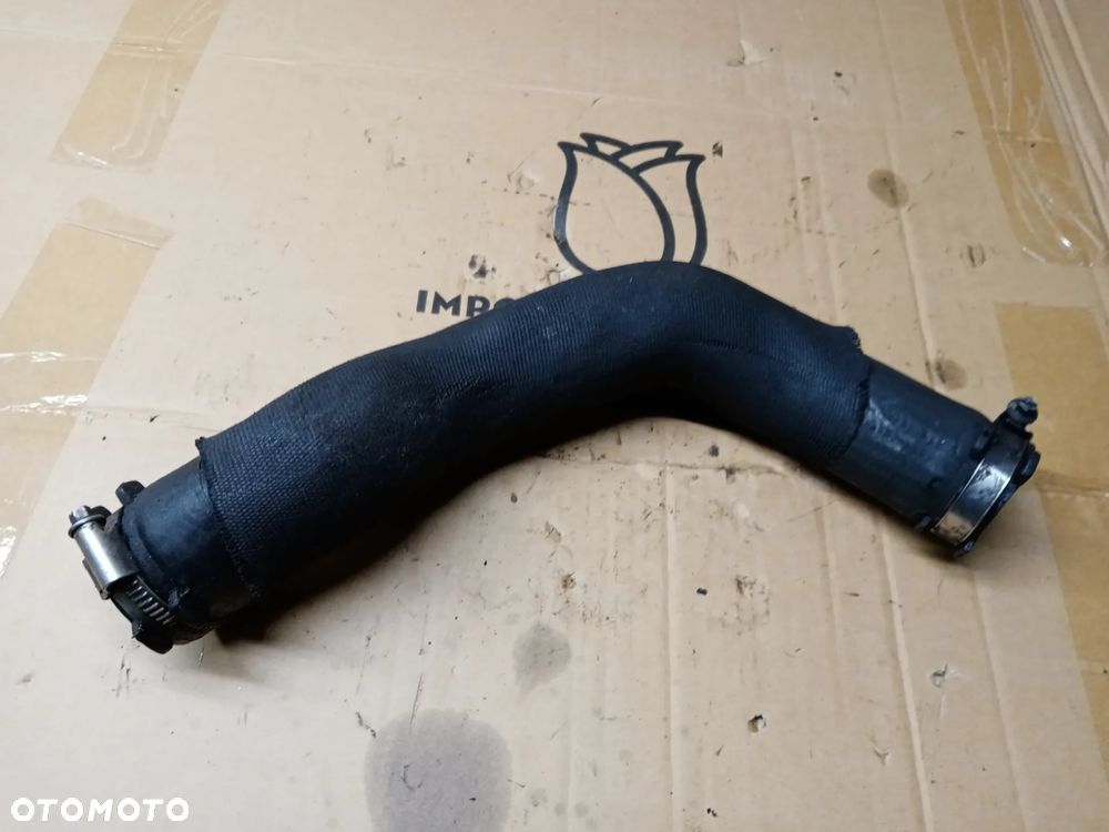 Przewód rura wąż intercoolera Audi A8 D3 4.2 TDI - 2