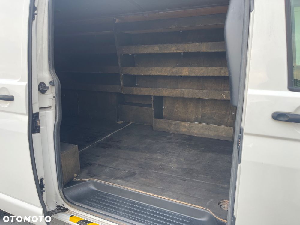 Volkswagen T5 LONG - 18