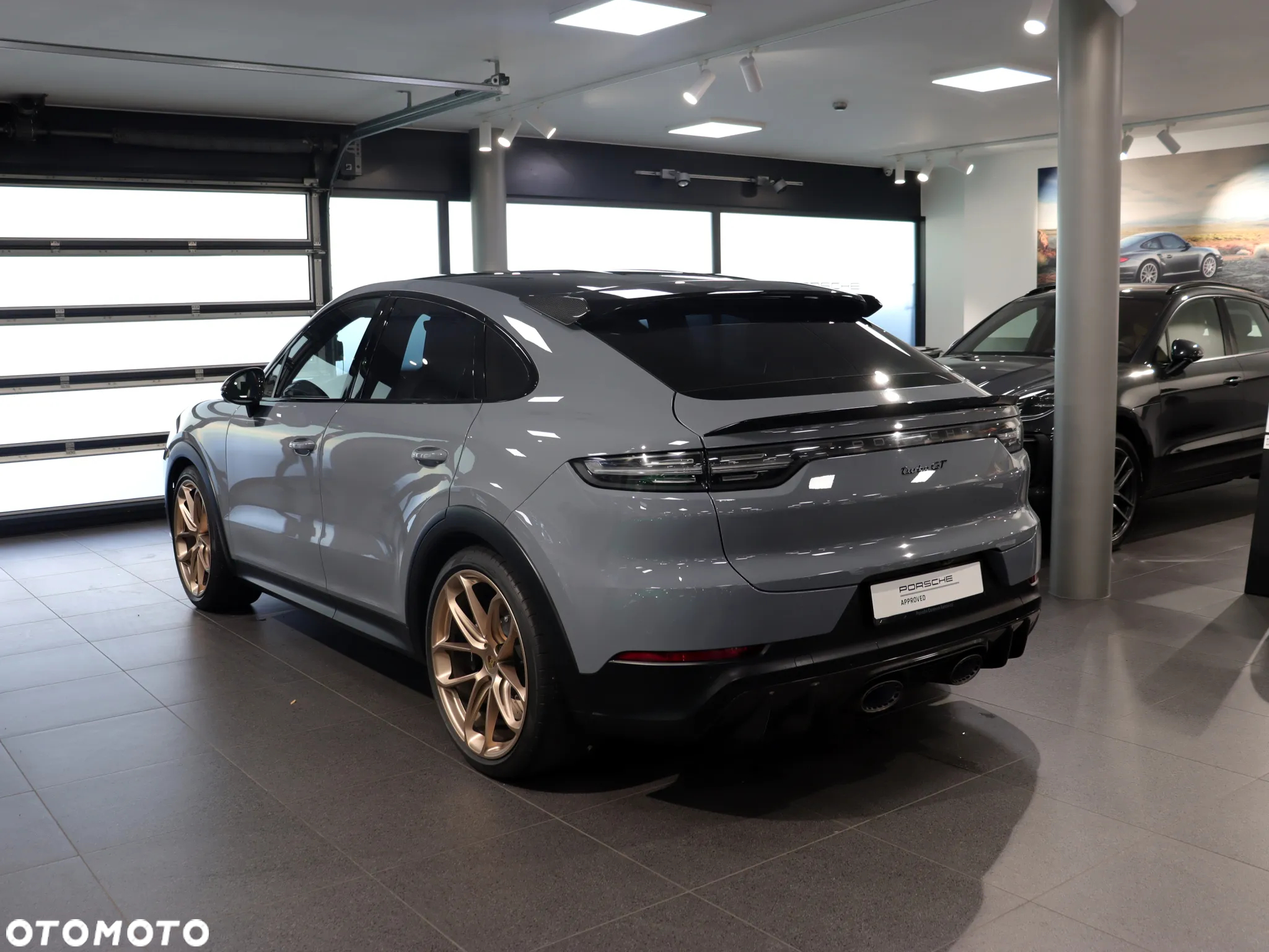 Porsche Cayenne Turbo GT - 3
