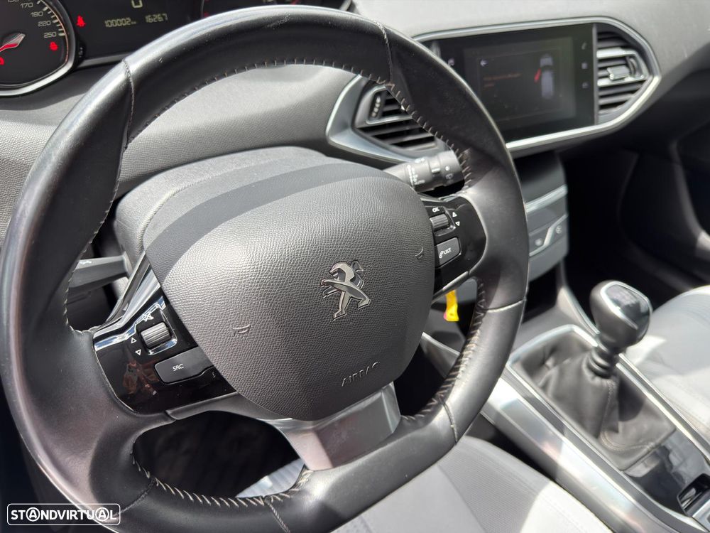 Peugeot 308 1.5 BlueHDi Allure Pack - 19