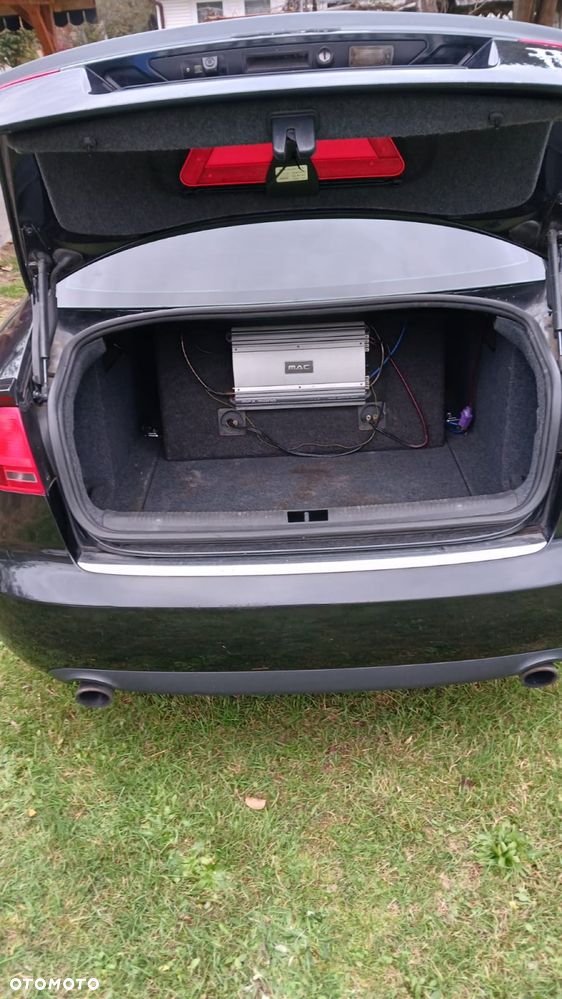 Audi A4 Avant - 8