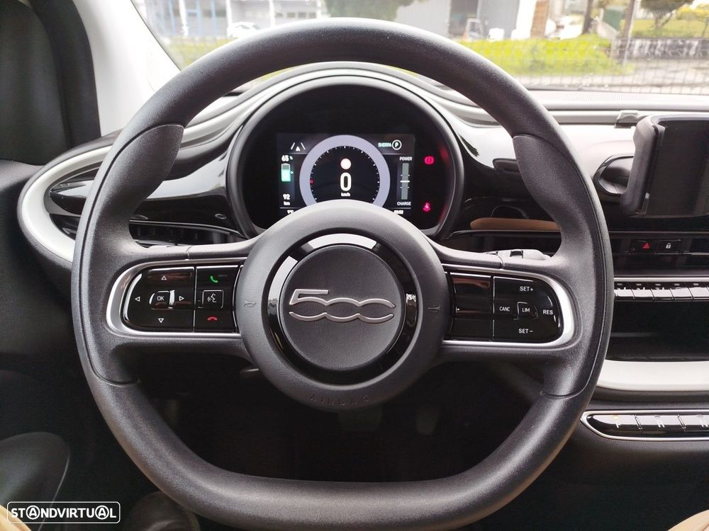 Fiat 500e Action - 6