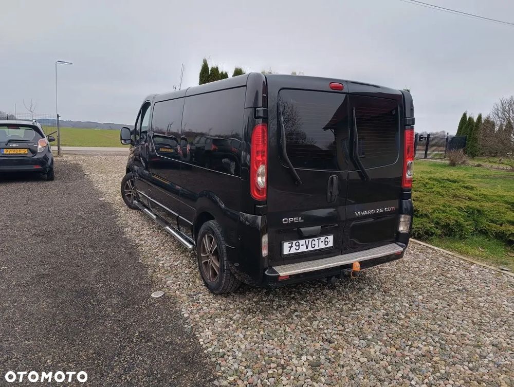 Opel Vivaro - 5