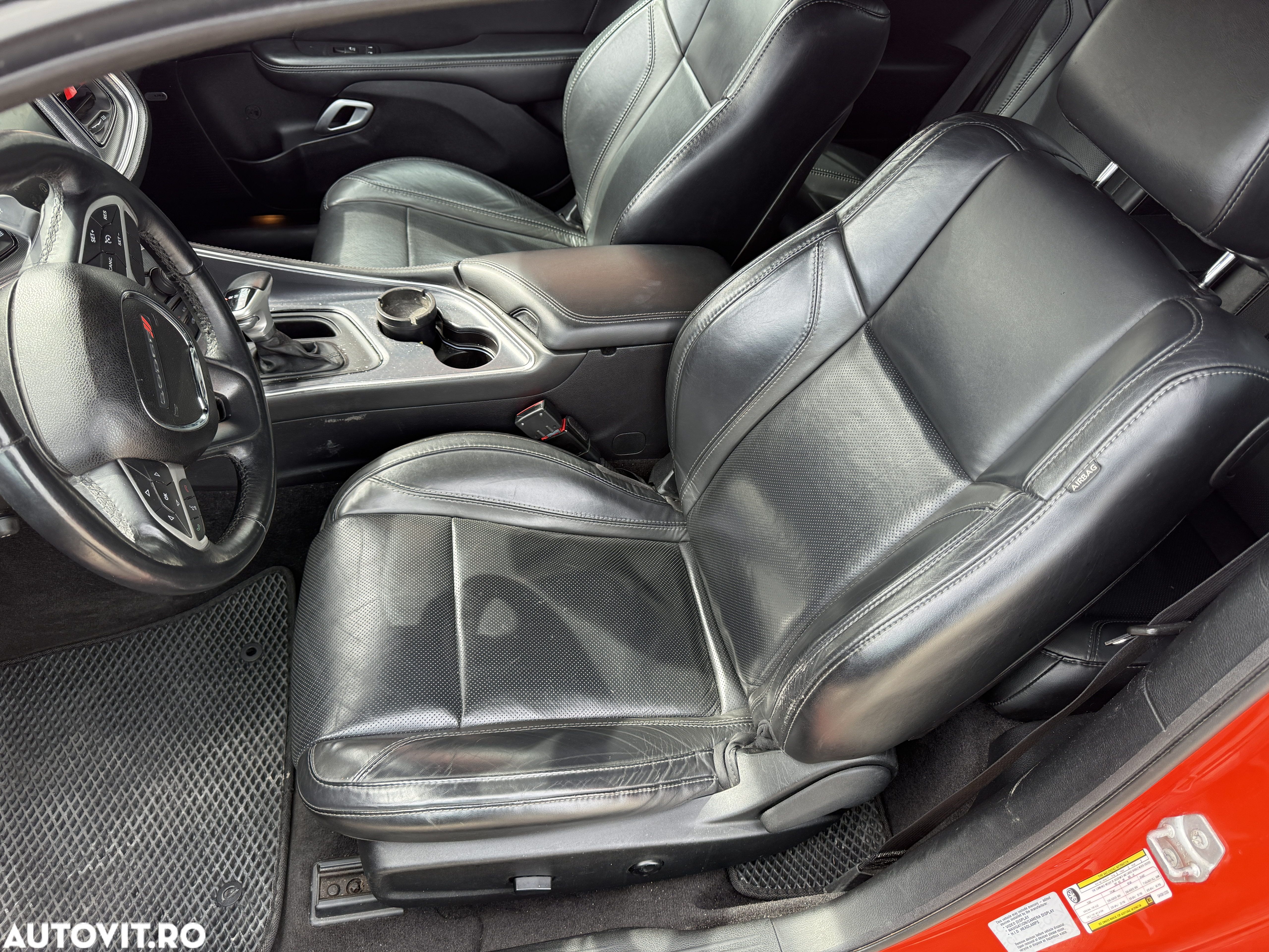 Dodge Challenger Automatik SXT Plus - 24