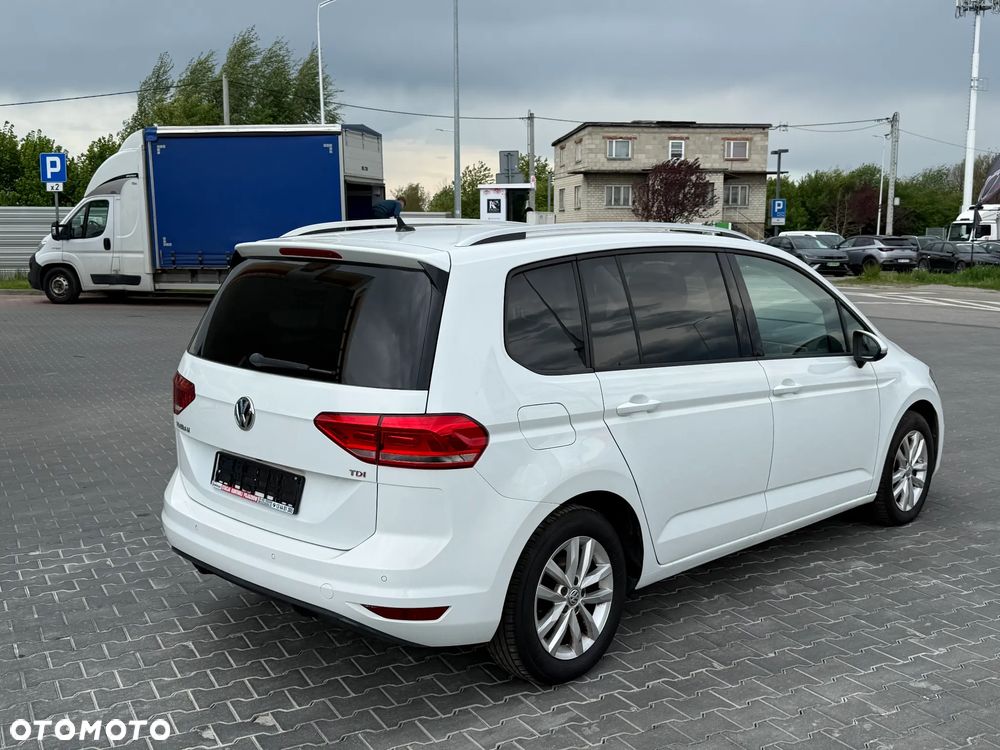 Volkswagen Touran 1.6 TDI SCR (BlueMotion Technology) DSG Comfortline - 6