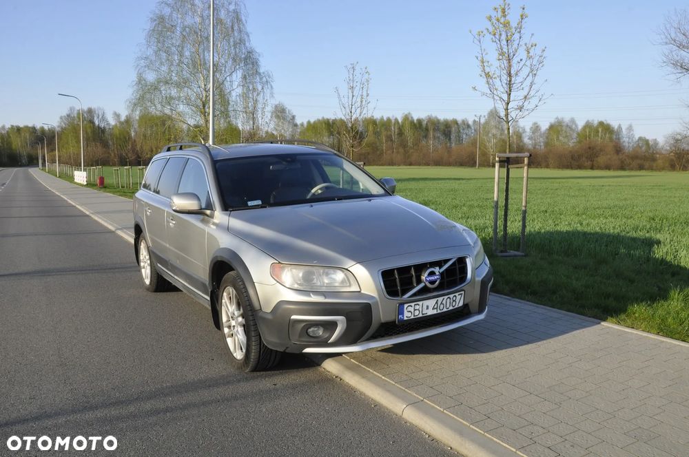 Volvo XC 70 T6 AWD Geartronic Summum - 1