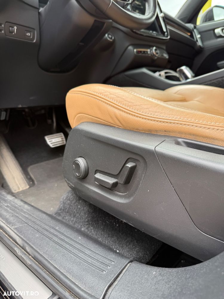 Volvo XC 40 T4 Inscription - 27