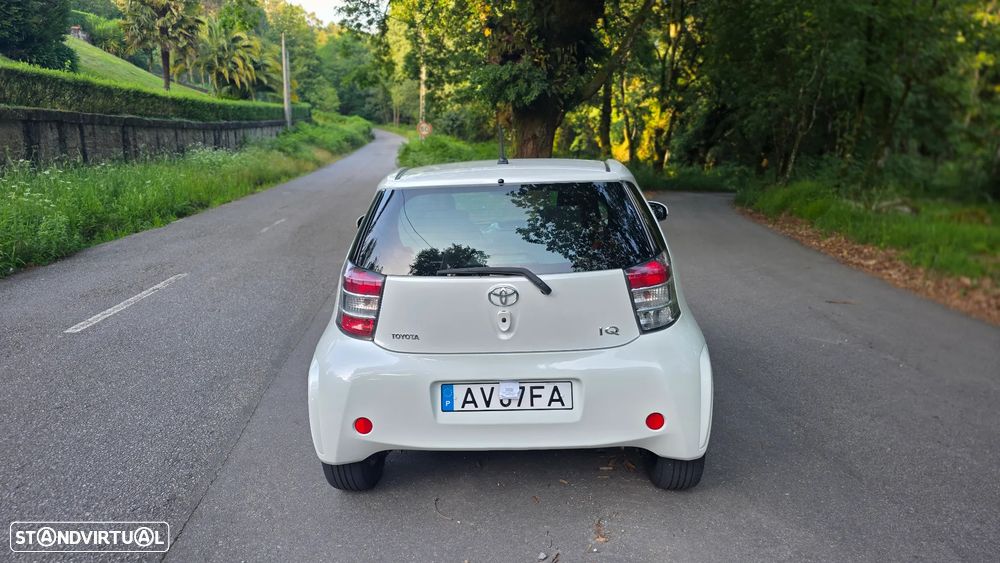 Toyota iQ 1.4 D-4D + - 4