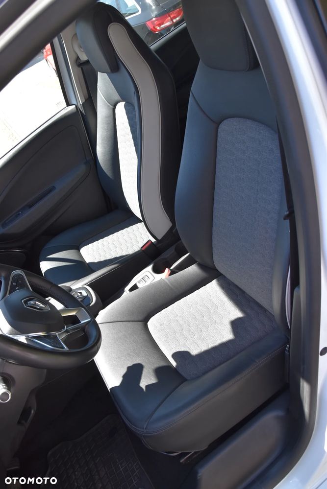 Renault Zoe - 19