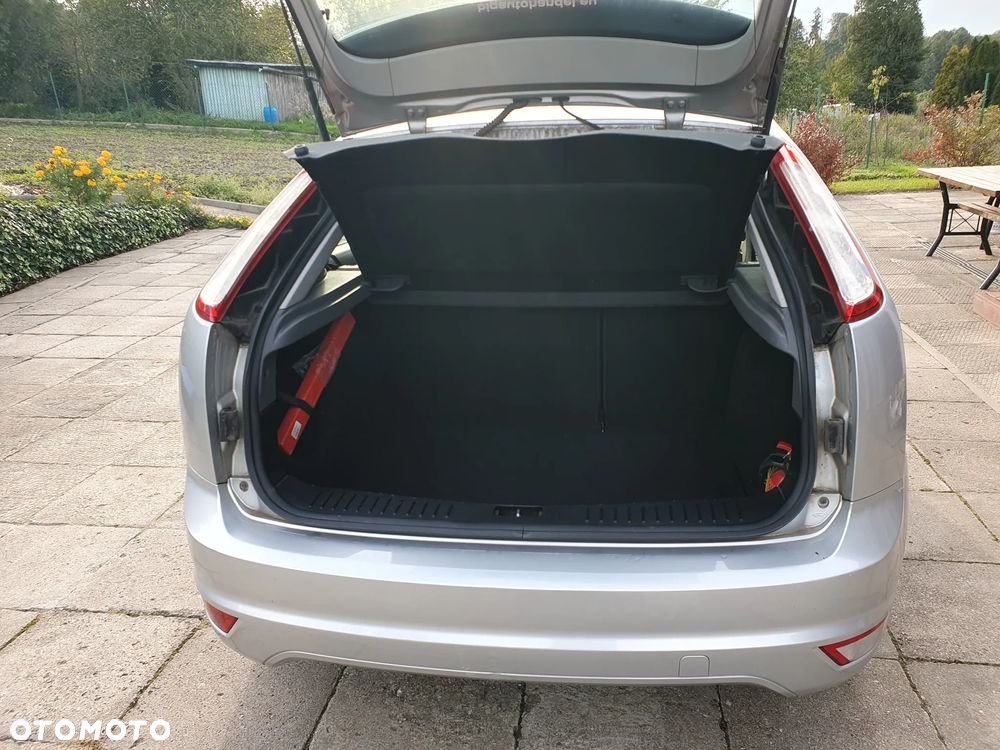 Ford Focus - 10