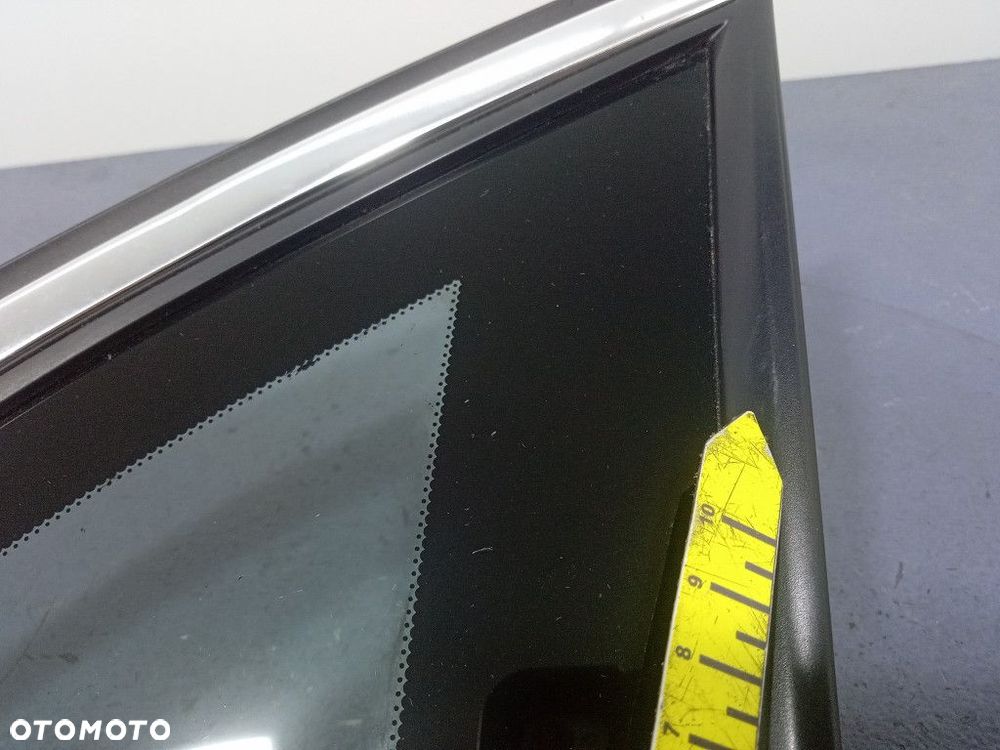 VOLVO V40 II SZYBA KAROSERYJNA TYŁ PRAWA TYLNA - 11