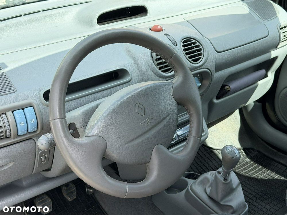 Renault Twingo - 12