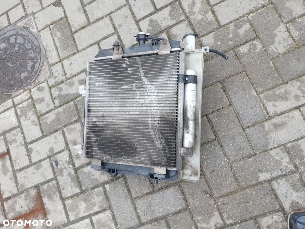 CHŁODNICA WODY KLIMATYZACJI WENTYLATOR TOYOTA AYGO I 1.0 - 5