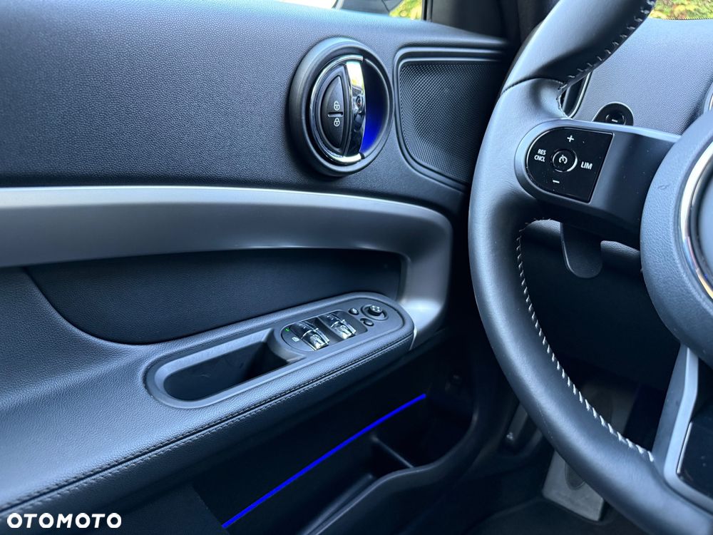 MINI Countryman Cooper SD ALL4 Classic Trim - 22