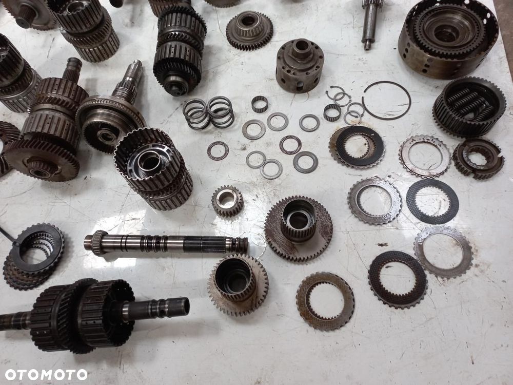 Kosz sprzęgłowy ZF POWERSHIFT Deutz Fahr ZF 209359025, 030,060 ,ZF2093359090 089, ZF2093314008368150, ZF359109,SAME,LAMBORGHINI ,CASE,NEW HOLLAND, wałek,koło zębate,tryb,atak,tarczki,agrotron,2093.268.037  0.900.0954.5 hurlimann 0.900.0883.8  2093268034  cnh 2093.268.019 2093368041, - 6