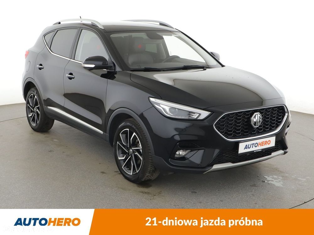 MG ZS - 8