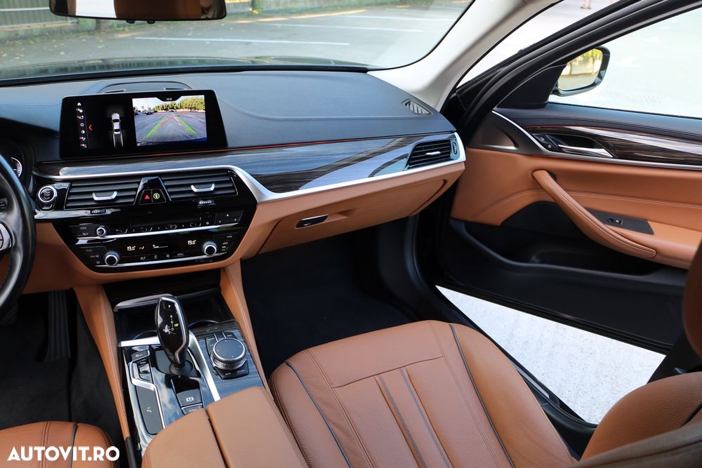 BMW Seria 5 530i Aut. Luxury Line - 5