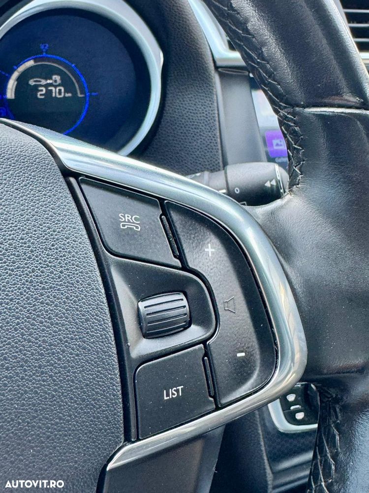 Citroën DS4 PureTech 130 Stop&Start Urban Show - 32