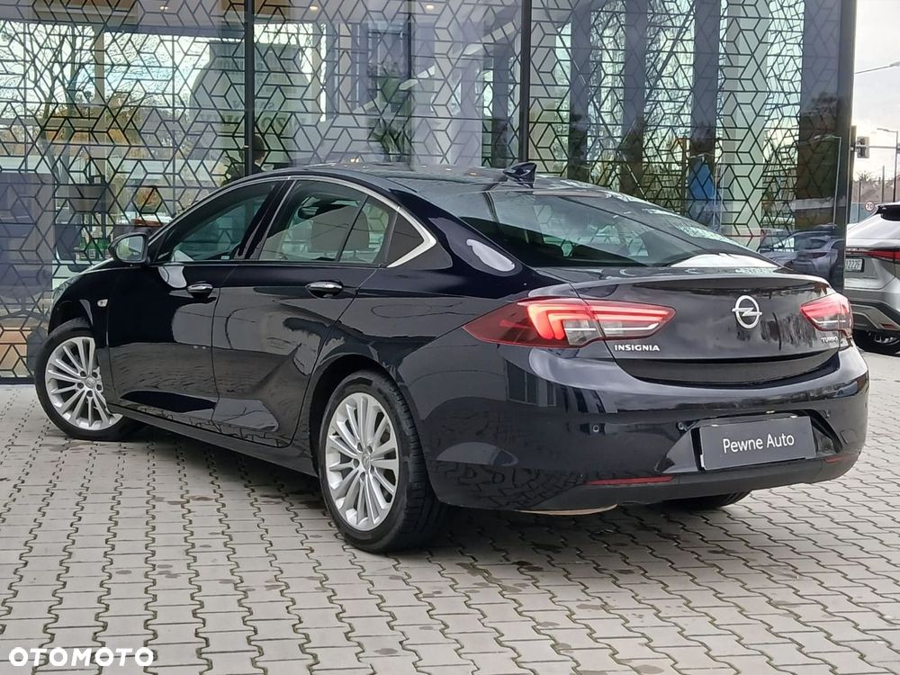Opel Insignia 1.5 T Innovation S&S - 11